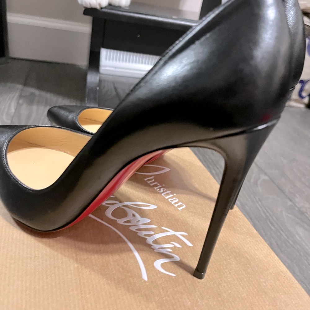 Pigalle Follies 85 Leather Pumps, Black